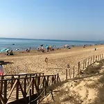 Апартаменты Oasis Beach X - 49